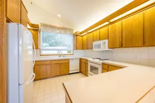 61 Christian Ln, Sequim, WA 98382 - Photo 9