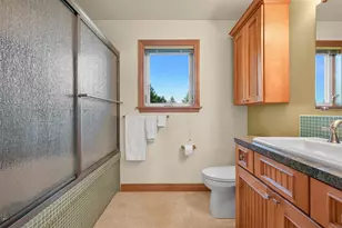 6925 E 2nd Pl, Lynden, WA 98264 - Photo 29