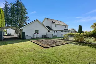 6925 E 2nd Pl, Lynden, WA 98264 - Photo 33