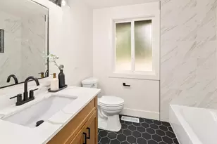 5755 Blakely Ave NE, Bainbridge Island, WA 98110 - Photo 23
