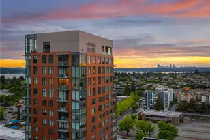 10232 NE 10th St, Bellevue, WA 98004 - Photo 13
