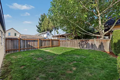 317 Williams Avenue N, Renton, WA 98057 - Photo 19
