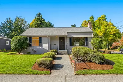 7755 44th Avenue NE, Seattle, WA 98115 - Photo 3