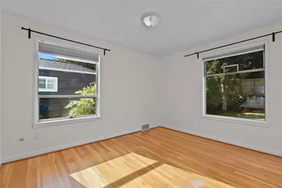 7755 44th Avenue NE, Seattle, WA 98115 - Photo 19