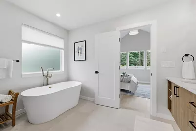 12426 NE 90th Street, Kirkland, WA 98033 - Photo 23