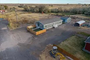 413 E Chelan St, Coulee City, WA 99115 - Photo 21