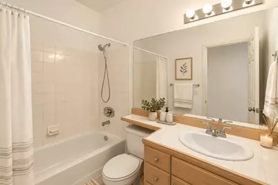 25235 SE Klahanie Boulevard #M202, Sammamish, WA 98029 - Photo 13