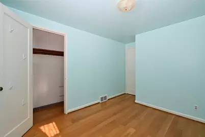 4528 NE 54th Street, Seattle, WA 98105 - Photo 15