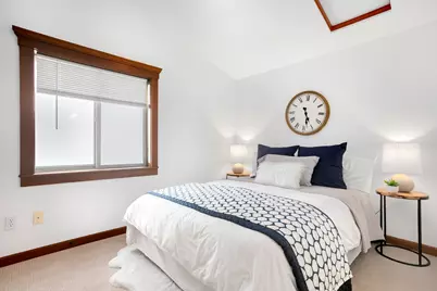 3043 59th Avenue SW #B, Seattle, WA 98116 - Photo 15