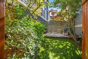 3043 59th Ave SW, Seattle, WA 98116 - Photo 21