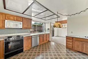 3031 Crest Ct, Bellingham, WA 98226 - Photo 11