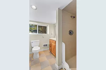 256 NE 50th Street, Seattle, WA 98105 - Photo 37