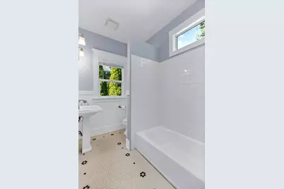 256 NE 50th Street, Seattle, WA 98105 - Photo 23