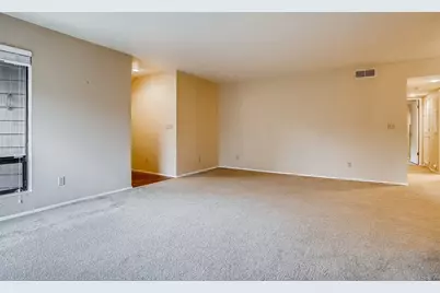11506 NE 128th Street #17, Kirkland, WA 98034 - Photo 5