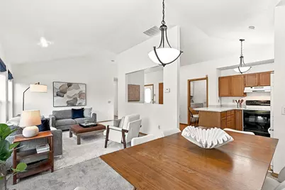 223 60th Place SE, Everett, WA 98203 - Photo 5