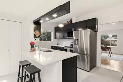 1279 149th Place SE, Bellevue, WA 98007 - Photo 9