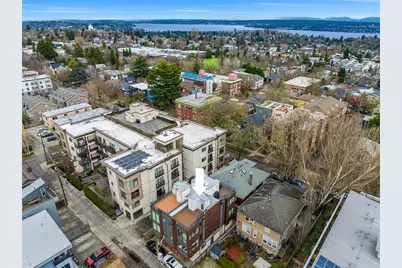 119 18th Avenue E #A, Seattle, WA 98112 - Photo 27