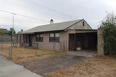 1237 E Terrace Avenue, Moses Lake, WA 98837 - Photo 1