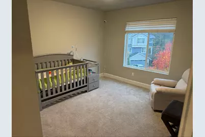 4740 244th Ct SE, Sammamish, WA 98029 - Photo 5