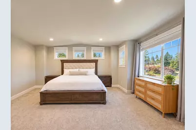 4740 244th Ct SE, Sammamish, WA 98029 - Photo 15