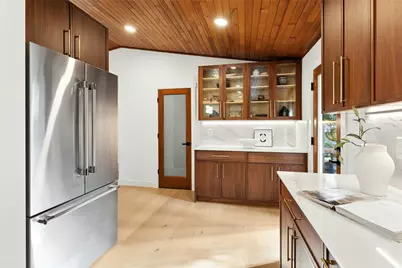 2029 152nd Avenue SE, Bellevue, WA 98007 - Photo 9