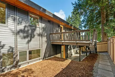 2029 152nd Avenue SE, Bellevue, WA 98007 - Photo 29