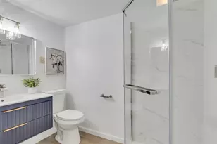 16237 SE 7th St, Bellevue, WA 98008 - Photo 23