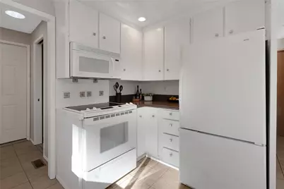 7117 40th Street W #5, University Place, WA 98466 - Photo 11