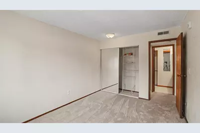 10021 SE 235th Place #B303, Kent, WA 98031 - Photo 13