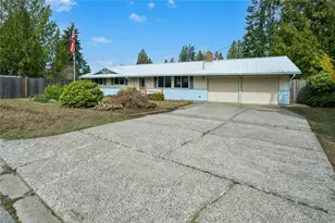 12502 SE 73rd Pl, Newcastle, WA 98056 - Photo 3