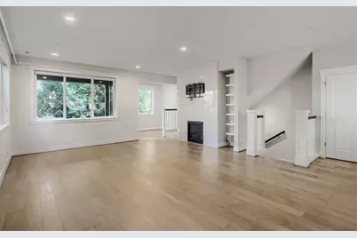 7024 119th Way NE #A, Kirkland, WA 98033 - Photo 3