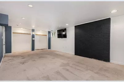 105 Wells Ave N, Renton, WA 98057 - Photo 13