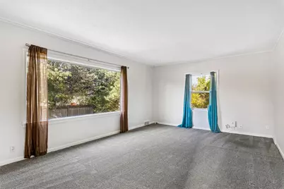 12718 5th Avenue NE, Seattle, WA 98125 - Photo 17