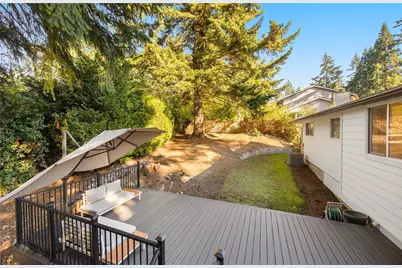 21810 NE 16th Street, Sammamish, WA 98074 - Photo 33