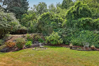 7017 NE 155th Place, Kenmore, WA 98028 - Photo 21