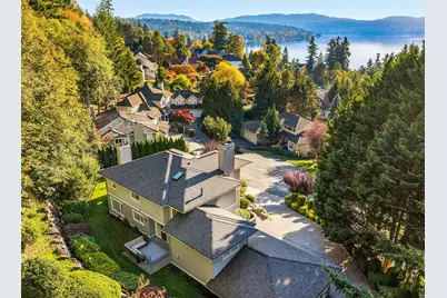 20230 NE 18th Place, Sammamish, WA 98074 - Photo 35