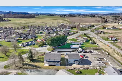 710 F and S Grade Rd #A, Sedro Woolley, WA 98284 - Photo 35