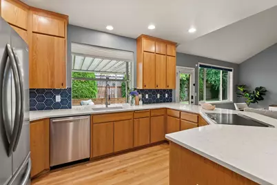 6401 91st Avenue Ct W, University Place, WA 98467 - Photo 11