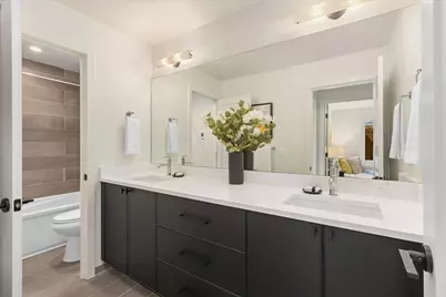 3504 Meridian Avenue N, Seattle, WA 98103 - Photo 23