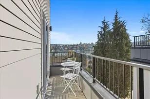 3504 Meridian Ave N, Seattle, WA 98103 - Photo 5