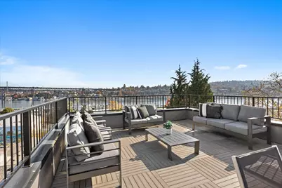 3504 Meridian Avenue N, Seattle, WA 98103 - Photo 27