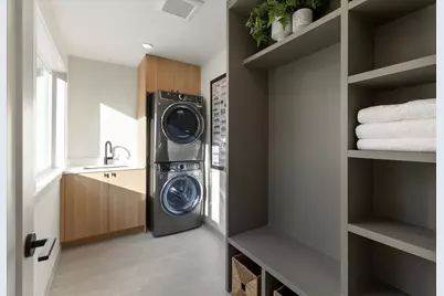 3504 Meridian Avenue N, Seattle, WA 98103 - Photo 9