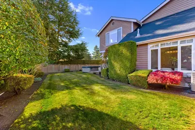 24014 74th Avenue W, Edmonds, WA 98026 - Photo 35