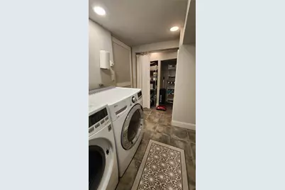 1210 25th Avenue E, Seattle, WA 98112 - Photo 37