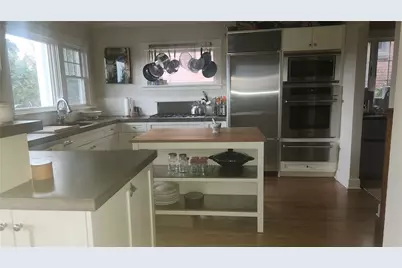 1210 25th Avenue E, Seattle, WA 98112 - Photo 13