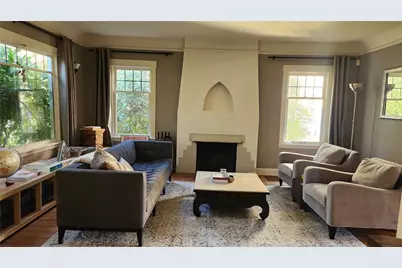 1210 25th Avenue E, Seattle, WA 98112 - Photo 31