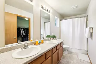 21622 SE 297th St, Kent, WA 98042 - Photo 23