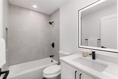 15729 Larch Way, Lynnwood, WA 98087 - Photo 31