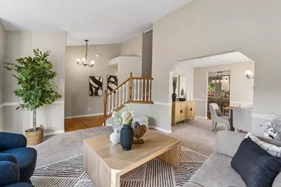 5722 Hillpointe Cir, Lynnwood, WA 98037 - Photo 9
