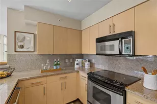 1100 106th Ave NE, Bellevue, WA 98004 - Photo 15